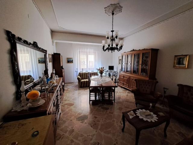 Appartamento in vendita a Termini Imerese, Palermo