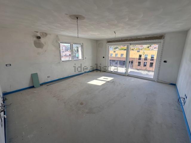 Appartamento in vendita a Riostorto, Muggiò