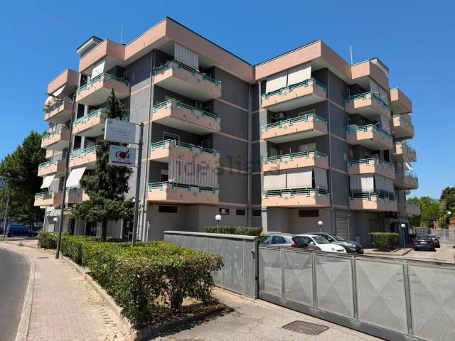 Appartamento in vendita a Salerno, Campania