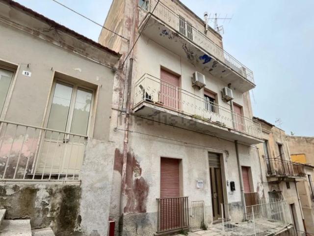Appartamento in vendita a Comiso, Ragusa