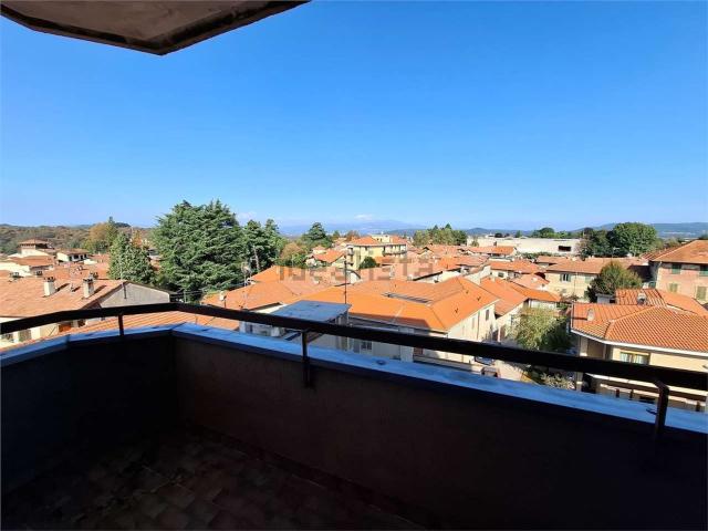 Appartamento in vendita a Golasecca, Lombardia