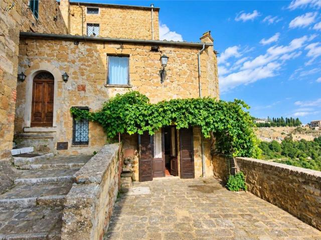 Appartamento in vendita a Pitigliano, Grosseto