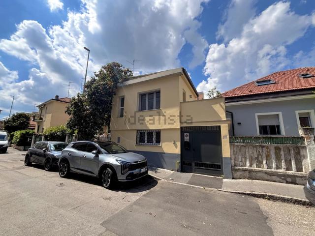 Appartamento in vendita a Quartiere Giorgella, Corsico