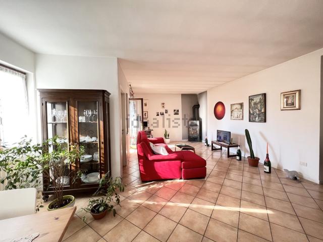 Appartamento in vendita a Vailate, Cremona
