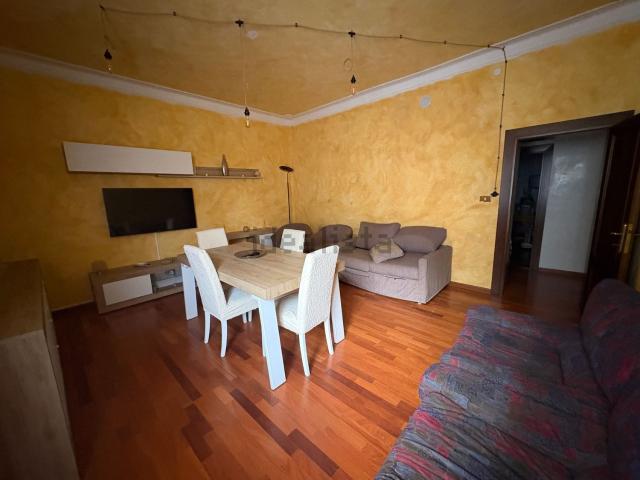 Appartamento in vendita a Mirabello, Re
