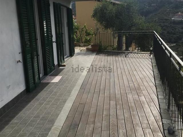 Appartamento in vendita a Vallebona, Liguria