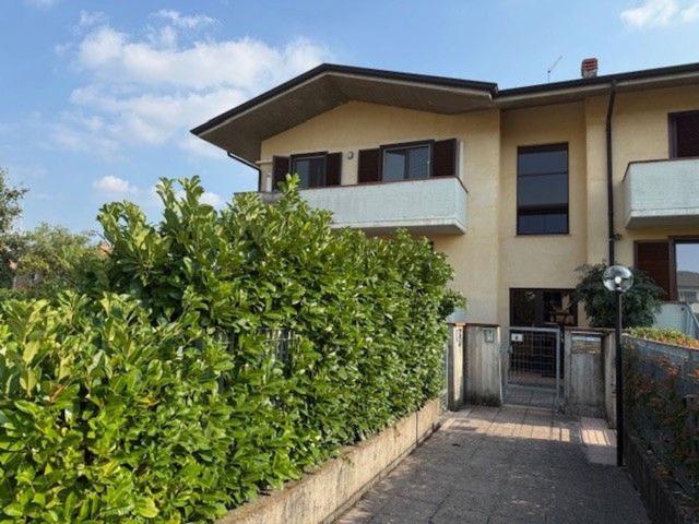Appartamento in vendita a Martinengo, Bergamo