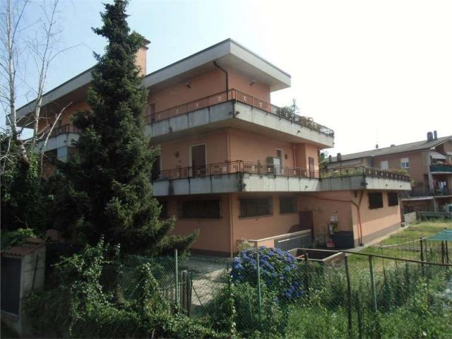 Appartamento in vendita a Penasca, Varese