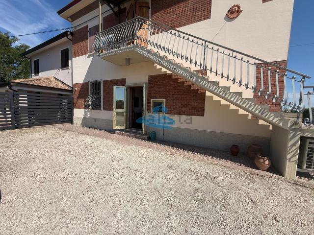 Appartamento in vendita a Santo Stefano, Ravenna