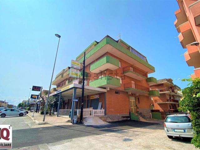Attico in vendita a Mondragone, Campania