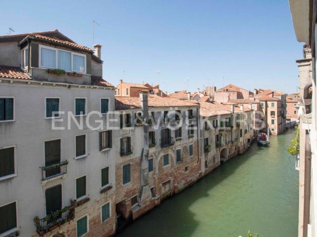 Appartamento in vendita a Venezia-Murano-Burano, Venezia
