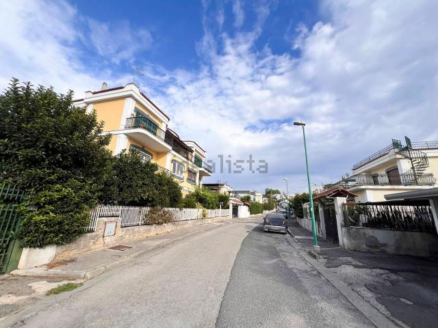 Appartamento in vendita a La Schiana, Pozzuoli