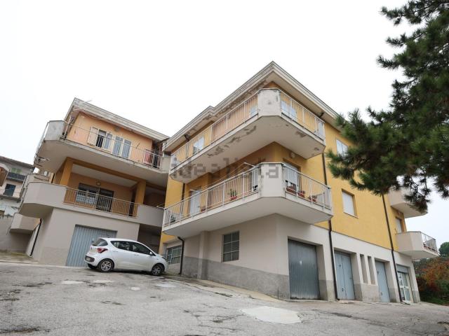 Appartamento in vendita a Roseto Degli Abruzzi, Abruzzo
