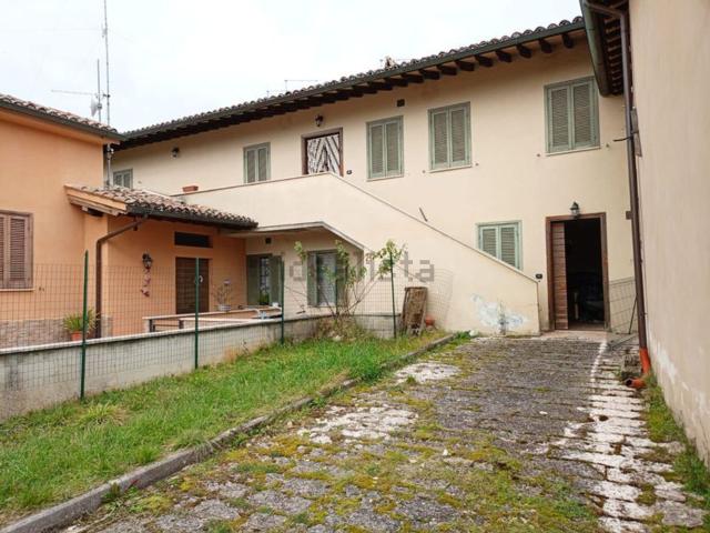 Appartamento in vendita a Vionica, Foligno