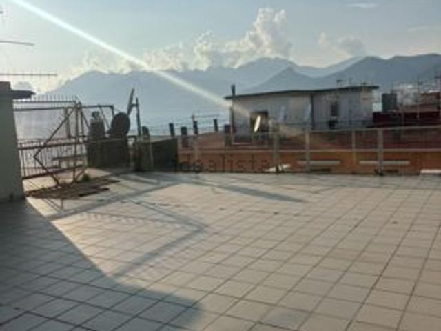 Appartamento in vendita a Salerno, Campania