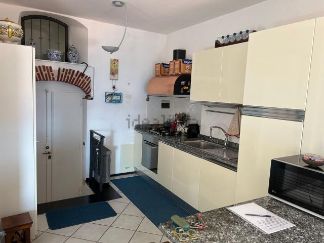 Appartamento in vendita a Cervo, Liguria