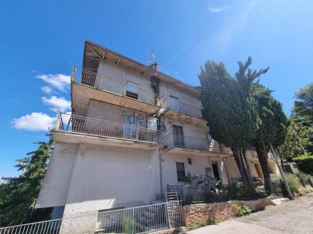 Appartamento in vendita a Cenerente, Umbria