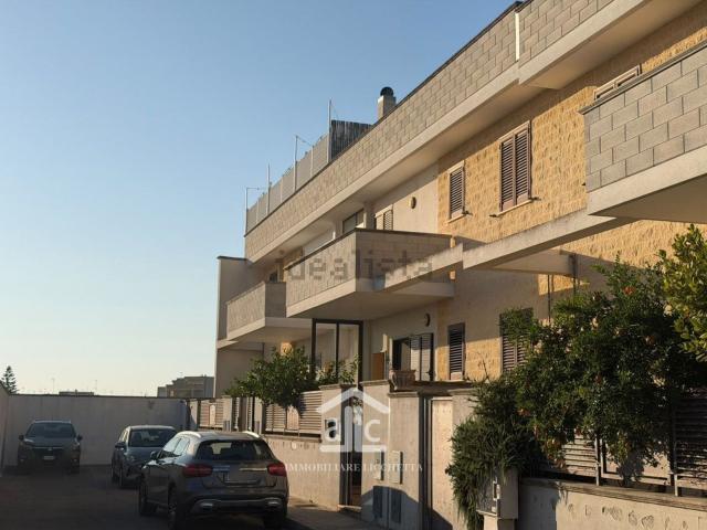 Appartamento in vendita a Merine, Lizzanello