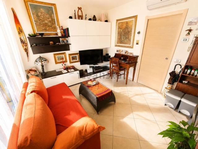 Appartamento in vendita a Barnasc, Tradate