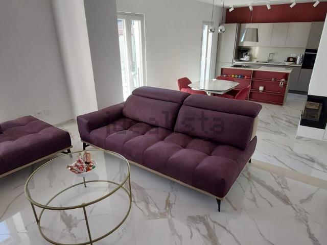 Appartamento in vendita a Varazze, Liguria