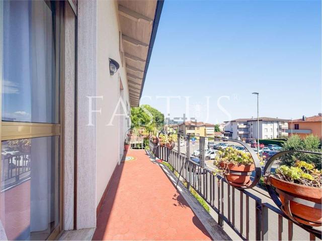 Appartamento in vendita a Montale Alto, Montale