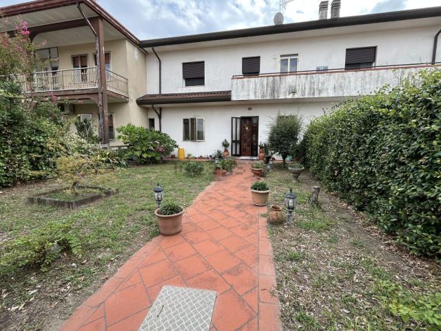 Appartamento in vendita a Rosolina, Veneto