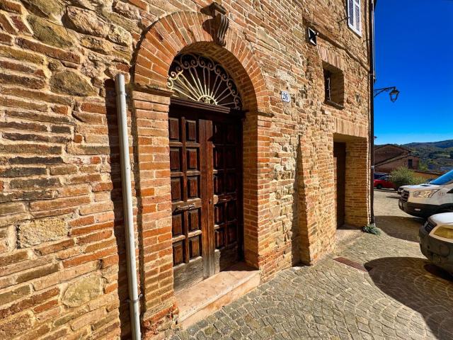 Appartamento in vendita a Morelli, Marche