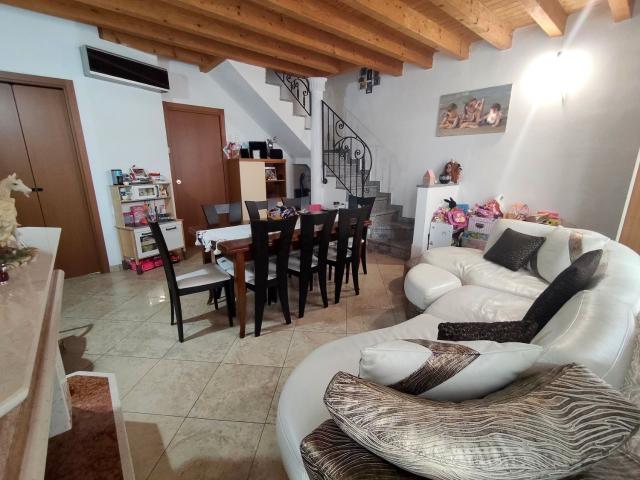Appartamento in vendita a Lissone, Lombardia