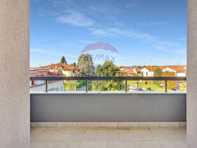 Appartamento in vendita a Robbiano, Giussano