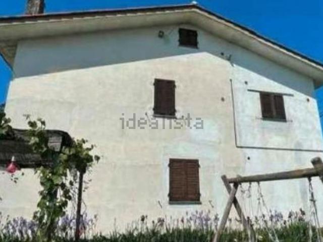 Appartamento in vendita a Ponte Buggianese, Toscana