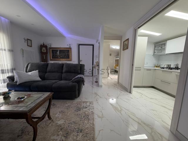Attico in vendita a Roma Capitale, Lazio