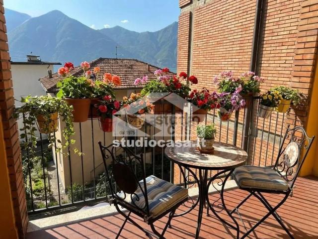 Appartamento in vendita a Carassone, Lovere