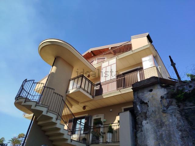 Appartamento in vendita a Santa Maria Ammalati, Acireale