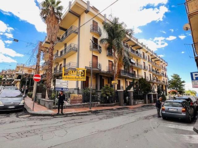 Appartamento in vendita a Adrano, Sicilia