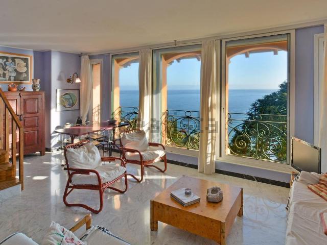 Attico in vendita a Ospedaletti, Liguria