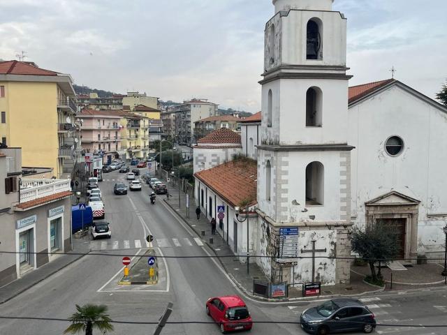 Appartamento in vendita a Eboli, Campania