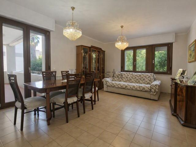 Appartamento in vendita a Santa Maria di Pisa, Cala Di Volpe
