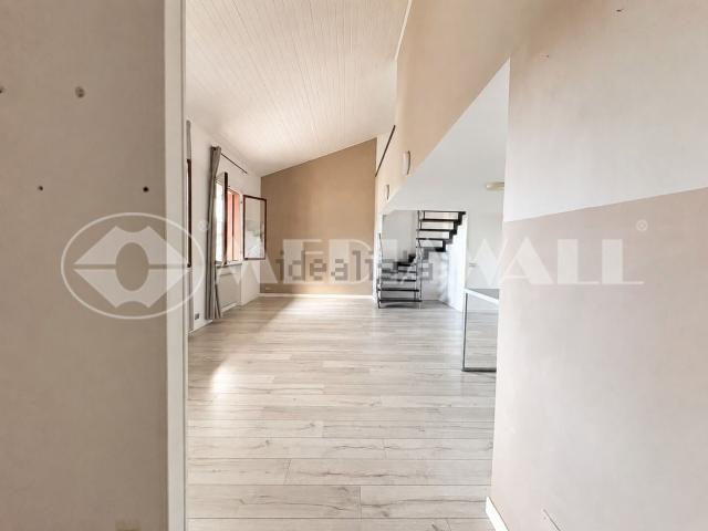 Appartamento in vendita a Maniago, Friuli-Venezia Giulia
