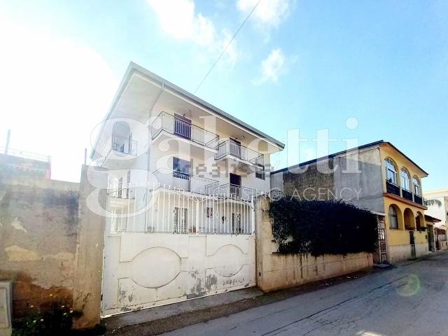 Appartamento in vendita a Parete, Campania