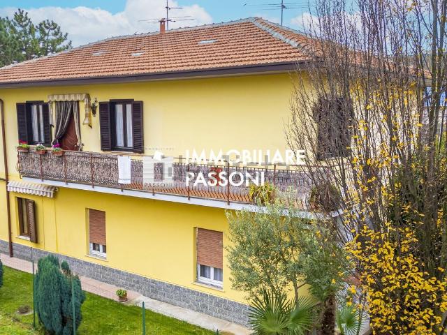 Appartamento in vendita a Fagnano Olona, Lombardia
