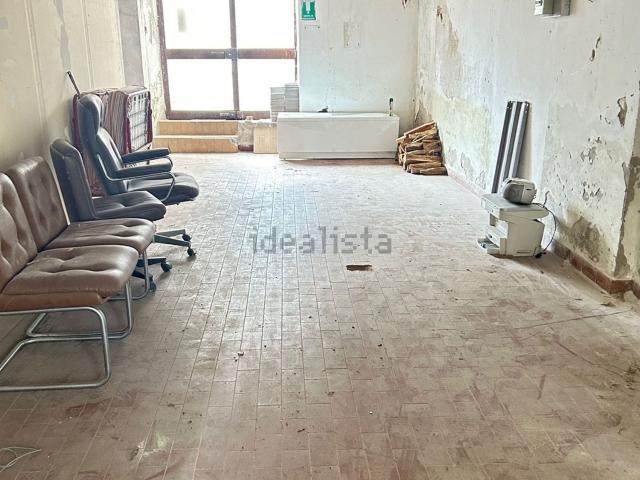 Appartamento in vendita a Tradate, Lombardia