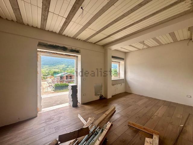 Attico in vendita a Castel Di Sangro, Abruzzo