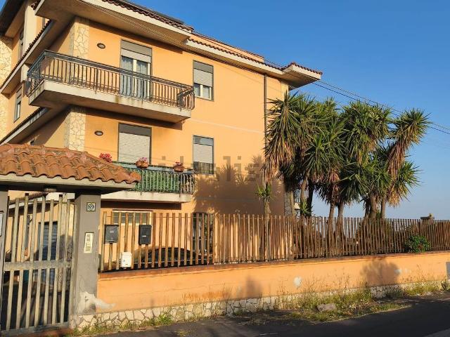 Appartamento in vendita a Villaggio Le Ginestre, Belpasso