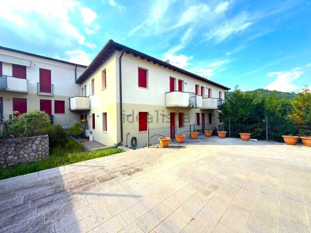 Appartamento in vendita a Pianezze, Veneto