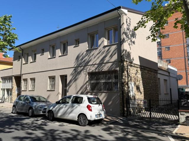 Appartamento in vendita a Cascina, Toscana