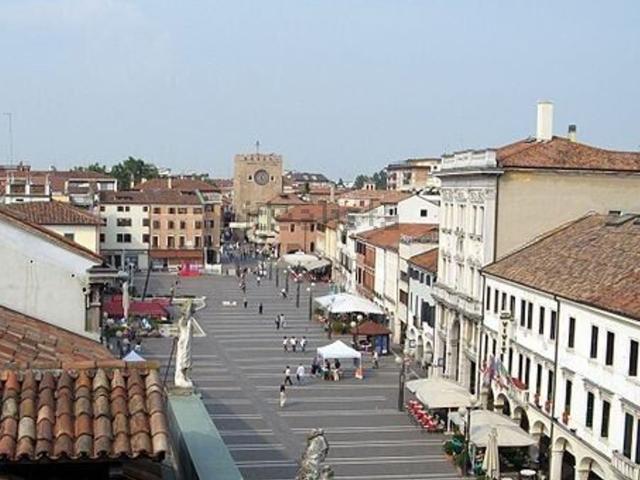 Appartamento in vendita a Mestre-Carpenedo, Venezia