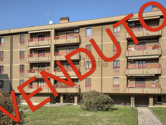 Appartamento in vendita a Cernusco Sul Naviglio, Lombardia