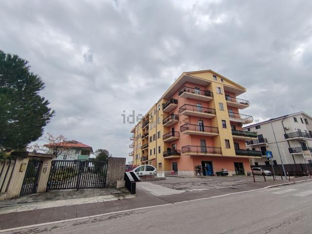 Appartamento in vendita a Montenero di Bisaccia, Molise