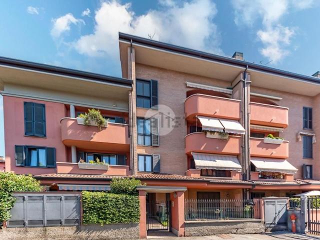 Appartamento in vendita a Campo Sportivo-Colombara, Saronno