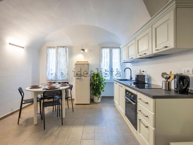 Appartamento in vendita a Isolabona, Liguria